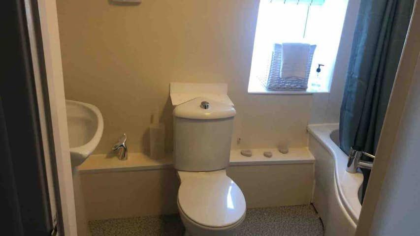 Comfy Stays Swansea Flat 3 외부 사진